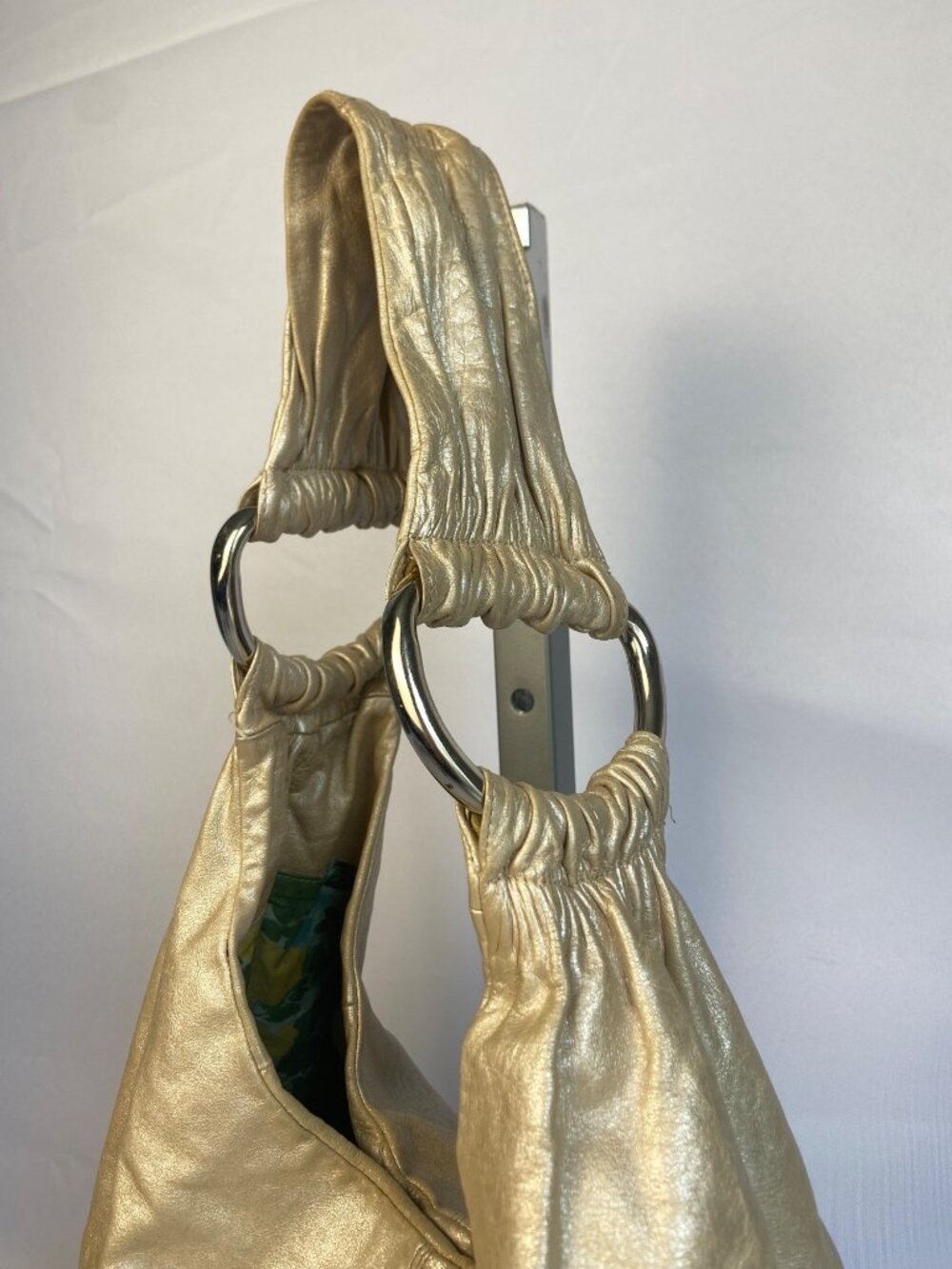 Hobo International Sheila Metallic Gold Crackle Leather Shoulder Bag Hobo - Picture 5 of 12